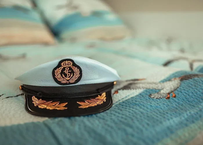 船屋 Hausboot Moewenschiss Klitten